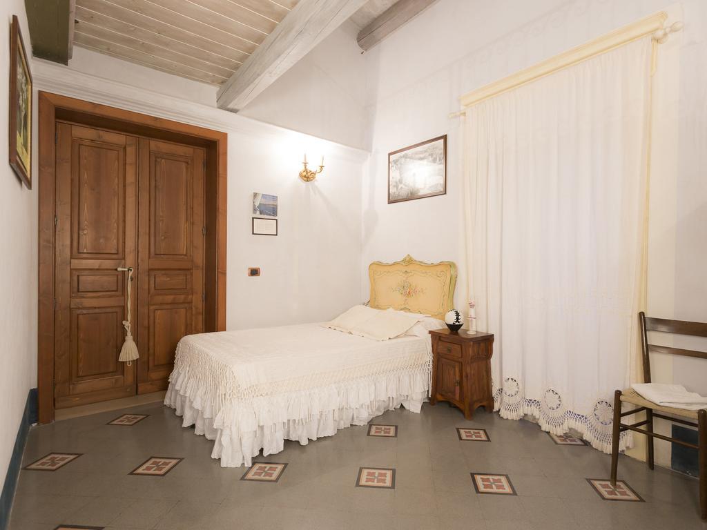 Отель Antica Dimora San Girolamo Ликата Экстерьер фото