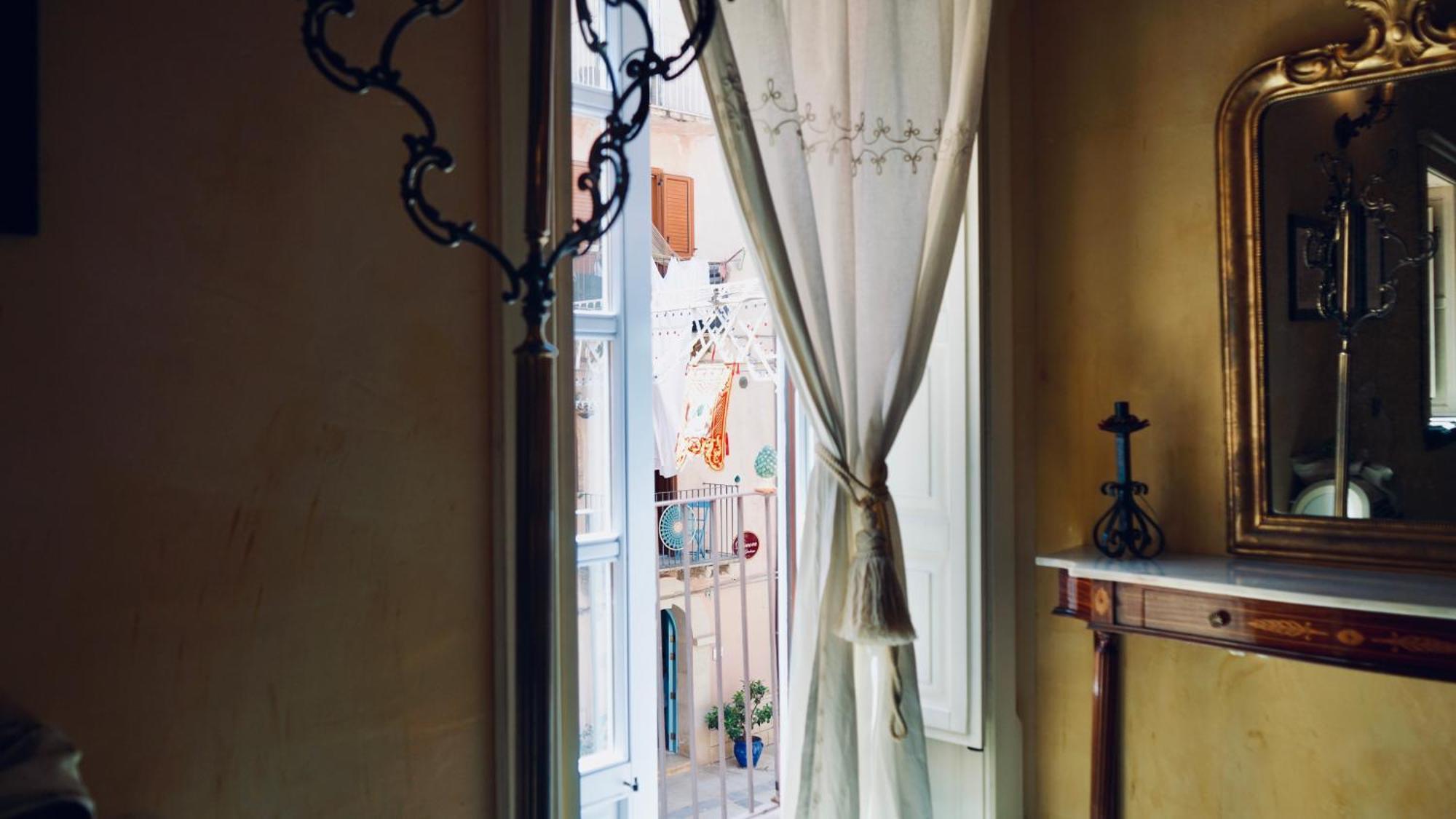 Отель Antica Dimora San Girolamo Ликата Экстерьер фото
